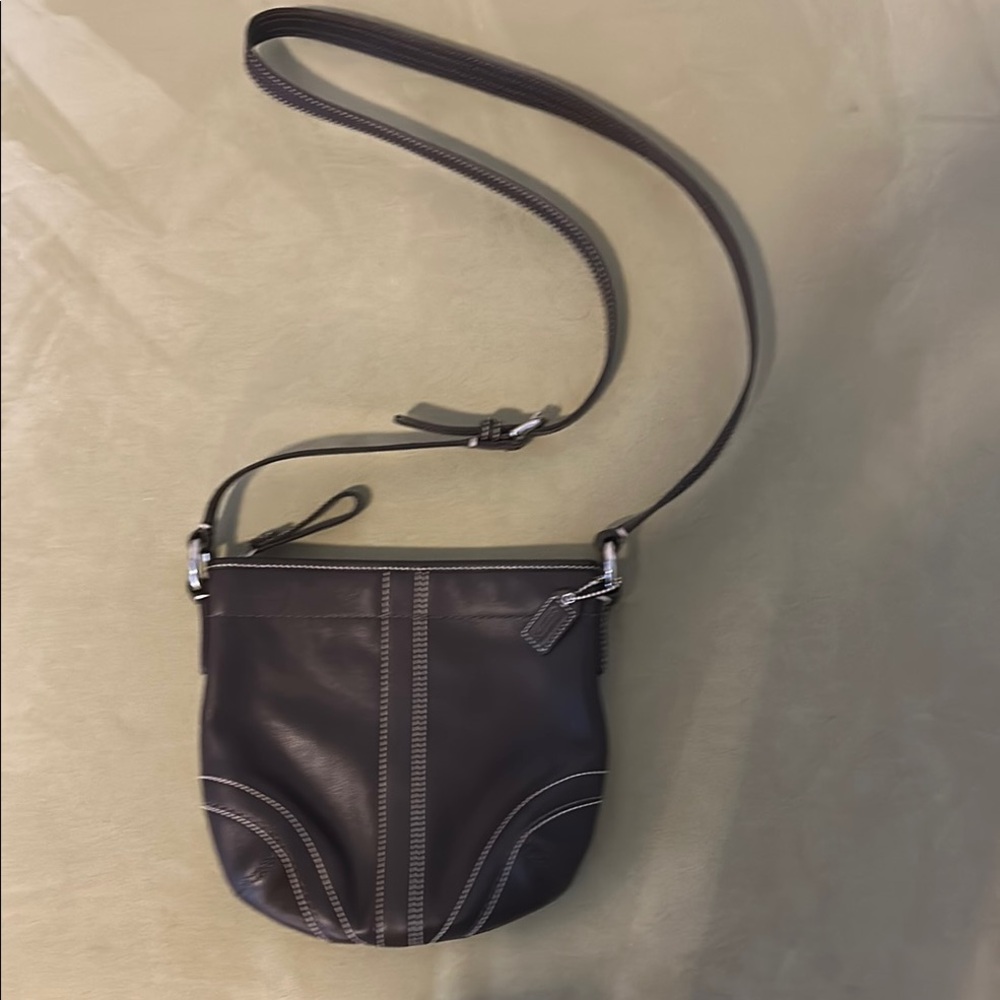 Vintage Coach brown leather crossbody